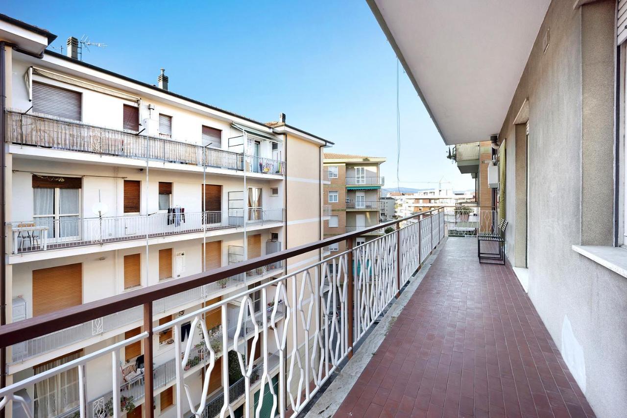 Casa Rose Di Mare Apartman Albenga Kültér fotó