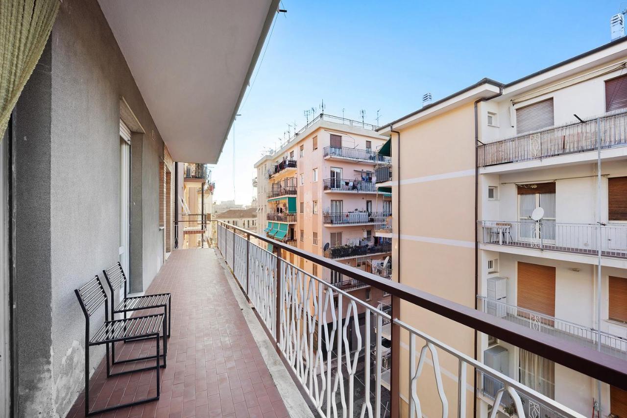 Casa Rose Di Mare Apartman Albenga Kültér fotó
