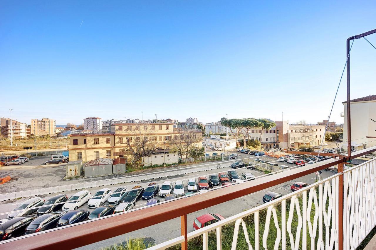 Casa Rose Di Mare Apartman Albenga Kültér fotó